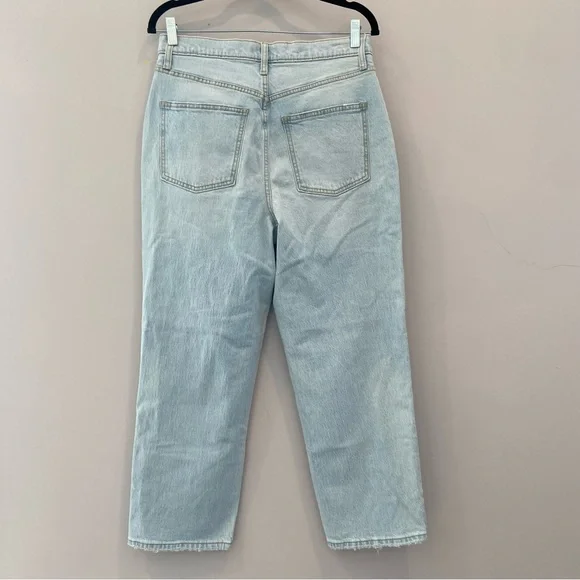TARGET | Universal Thread Vintage Straight Jeans Cropped Distressed Size 10 NWOT - Picture 3 of 7